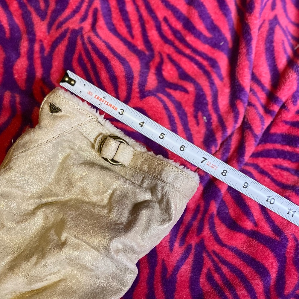 Tan Roxy boots - Picture 12 of 13